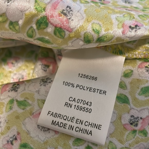 Cupcakes & Cashmere Lime Green Floral Long Sleeve Blouse - Picture 7 of 7